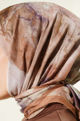 Desenli Dijital Baskılı Eşarp Camel - Thumbnail