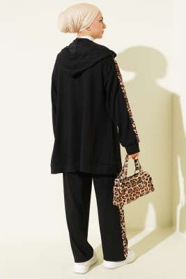 Leopar Desen Garnili Kapüşonlu İkili Takım Siyah - Thumbnail