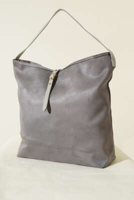 Pazarium - Fermuarlı Süet Kol Çanta Gri