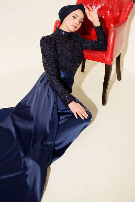 Pelerin Detaylı Pul Payet Abiye Elbise Lacivert - Thumbnail