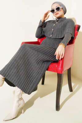 Pelerin Detaylı Pileli Triko Elbise Antrasit - Thumbnail