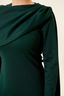 Omuz Pelerin Detaylı Abiye Elbise Zümrüt - Thumbnail