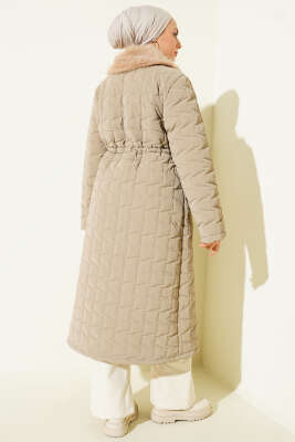 Kürk Yakalı Fermuarlı Uzun Kapitone Mont Bej - Thumbnail