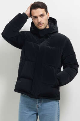 Pazarium - Dik Yaka Kapüşonlu Şişme Mont Siyah