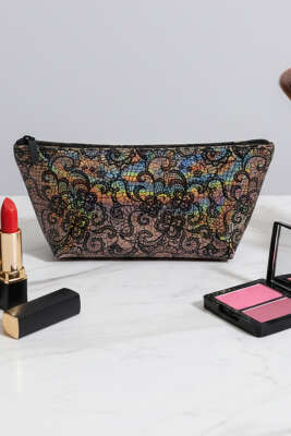 Pazarium - Fermuarlı Parlak Makyaj Çantası Asorti 16