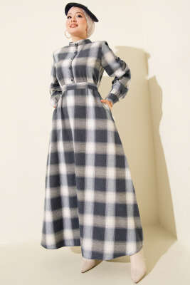 Pazarium - Önü Düğmeli Ekose Desen Elbise Lacivert