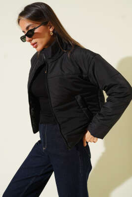 Pazarium - Cepli Fermuarlı Kısa Şişme Mont Siyah