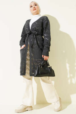 Pazarium - Zikzak Desenli Delikli Kuşaklı Triko Hırka Füme