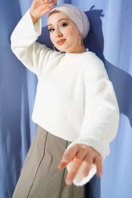 Pazarium - Sakallı Simli Triko Kazak Ekru