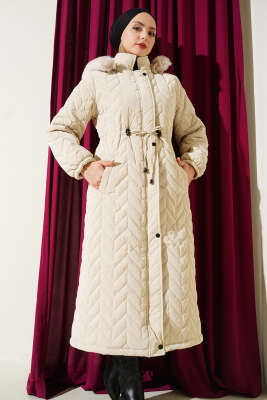 Pazarium - Zigzag Kapitone Kapüşonlu Şişme Mont Taş