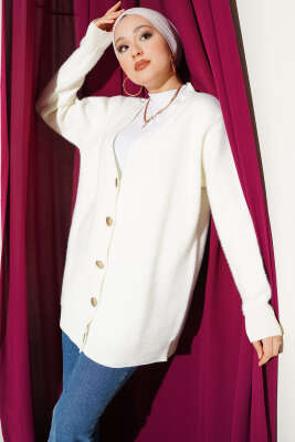 Pazarium - Basic Düğme Detaylı Triko Hırka Ekru