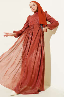 Pazarium - Yan Taş Detaylı Büzgülü Abiye Elbise Kiremit