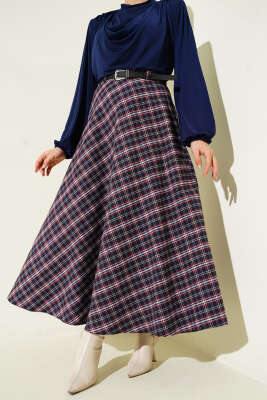 Pazarium - İnce Kemerli Ekoseli Etek Lacivert