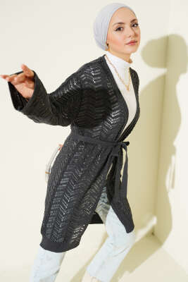 Pazarium - Zikzak Ajurlu Kuşaklı Triko Hırka Antrasit