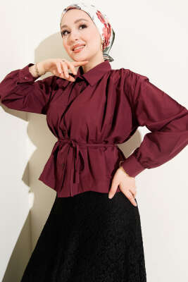 Pazarium - Omuz Büzgülü Kuşaklı Kısa Gömlek Bordo