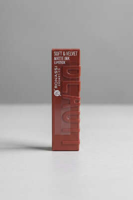 Kadifemsi Mat Bitişli Lipstick 104 - Thumbnail