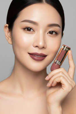 Pazarium - Pürüzsüz Mat Bitişli Ruj 103