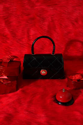 Pazarium - Gloss Mini Zincirli Çanta Siyah