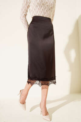 Yırtmaçlı Dantelli Midi Saten Etek Acı Kahve - Thumbnail