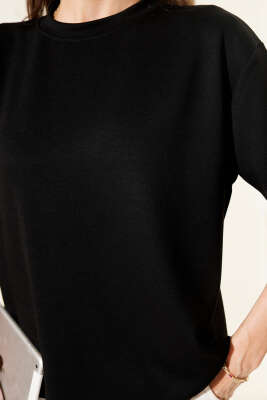 Bisiklet Yaka Loyşa T-shirt Siyah - Thumbnail