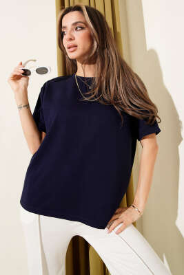 Bisiklet Yaka Loyşa T-shirt Lacivert - Thumbnail