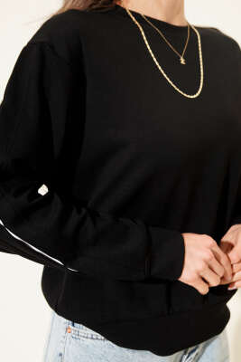 Loyşa Kol Detaylı Sweatshirt Siyah - Thumbnail