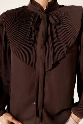 Yaka Bağlamalı Piliseli Kısa Gömlek Kahve - Thumbnail