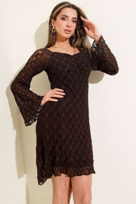 Dantelli Madonna Yaka Midi Elbise Kahve - Thumbnail