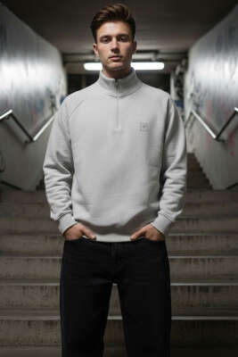 Pazarium - Dik Yaka Fermuarlı Erkek Sweatshirt Gri