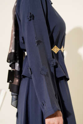 Çiçek Süslemeli Tensel Etekli Takım Lacivert - Thumbnail