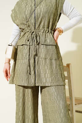 Bel Tünelli Kabartma Desen Yelekli Takım Çağla Yeşili - Thumbnail