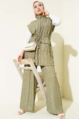 Bel Tünelli Kabartma Desen Yelekli Takım Çağla Yeşili - Thumbnail