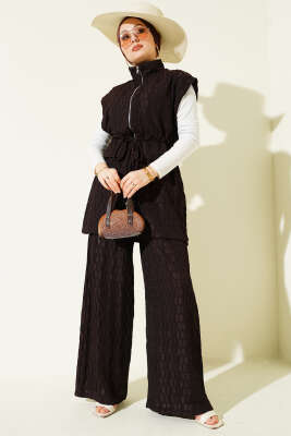 Bel Tünelli Kabartma Desen Yelekli Takım Kahve - Thumbnail