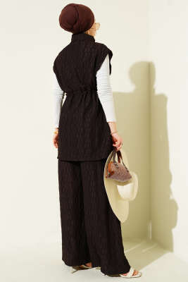 Bel Tünelli Kabartma Desen Yelekli Takım Kahve - Thumbnail