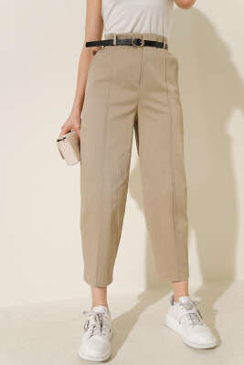 Kemerli Havuç Pantolon Bej - Thumbnail