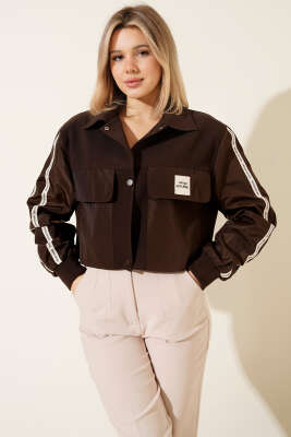 Cepli Şerit Yazılı Ceket Kahve - Thumbnail