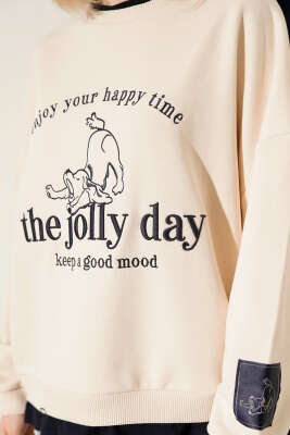 The Jolly Day Nakışlı Salaş Sweatshirt Bej - Thumbnail
