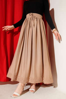 Etek Ucu Güpürlü Kloş Etek Latte - Thumbnail