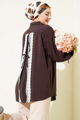 Pazarium - Sırt Dantelli İpli Tensel Gömlek Acı Kahve