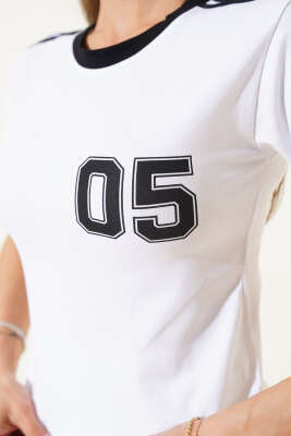 05 Baskılı T-shirt Beyaz - Kadın Giyim Modelleri