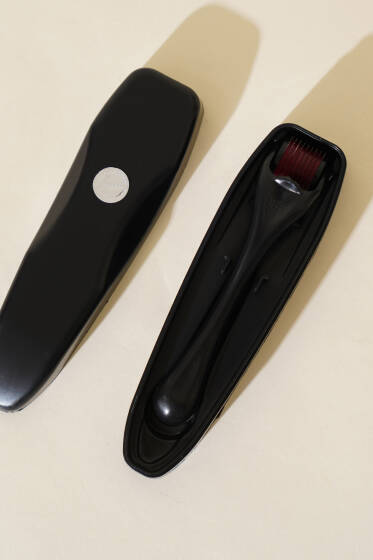  1,0mm Titanyum İğneli Dermaroller Asorti 1 - Makyaj Aksesuarları