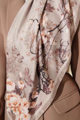 120 cm Çiçek Desen Eşarp Kum Bej - Başörtüsü