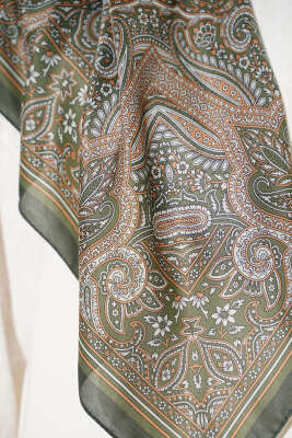 120 cm Etnik Desen Eşarp Zümrüt - Başörtüsü