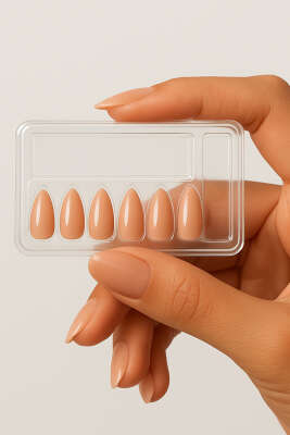 12'li Kendinden Yapışkanlı Takma Tırnak Ten - NEW WELL