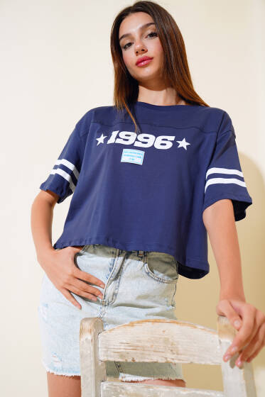 1996 Baskılı T-shirt Lacivert - Yeni Giyim
