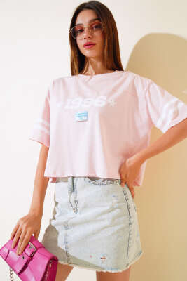1996 Baskılı T-shirt Pembe - Kadın Giyim Modelleri