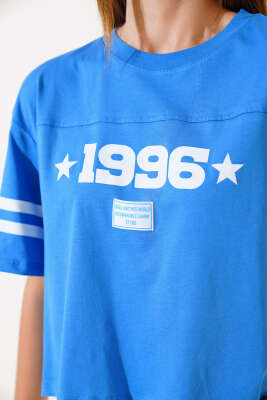 1996 Baskılı T-shirt Saks - Kadın Giyim Modelleri