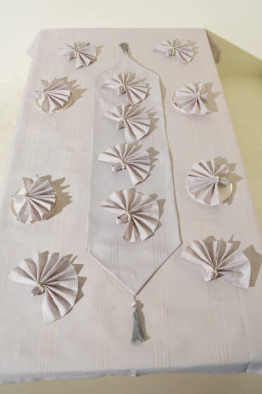 26 Parça Sofra Takımı Gri - Masa Örtüsü