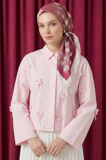 3D Çiçek Aplikeli Gömlek Pembe - Gömlek