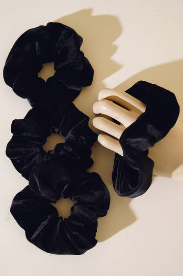 4′lü Kadife Lastik Toka Asorti 1 - Toka